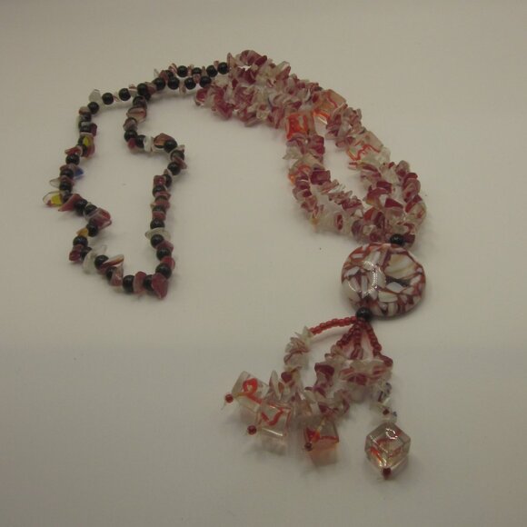 Jewelry - Red White Glass & Resin Necklace